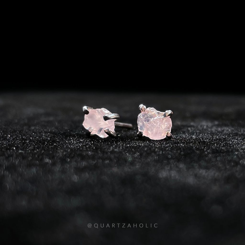 Bông Tai Stud Rose Quartz