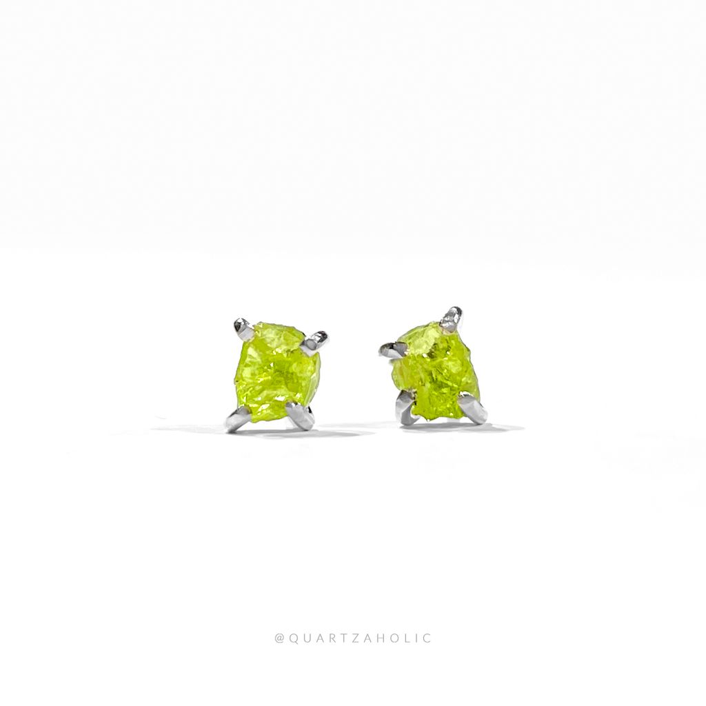 Bông Tai Stud Peridot