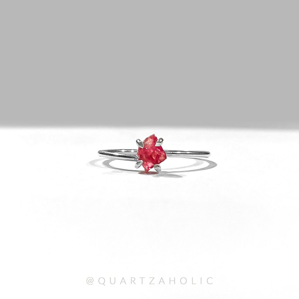 Nhẫn Claws Spinel