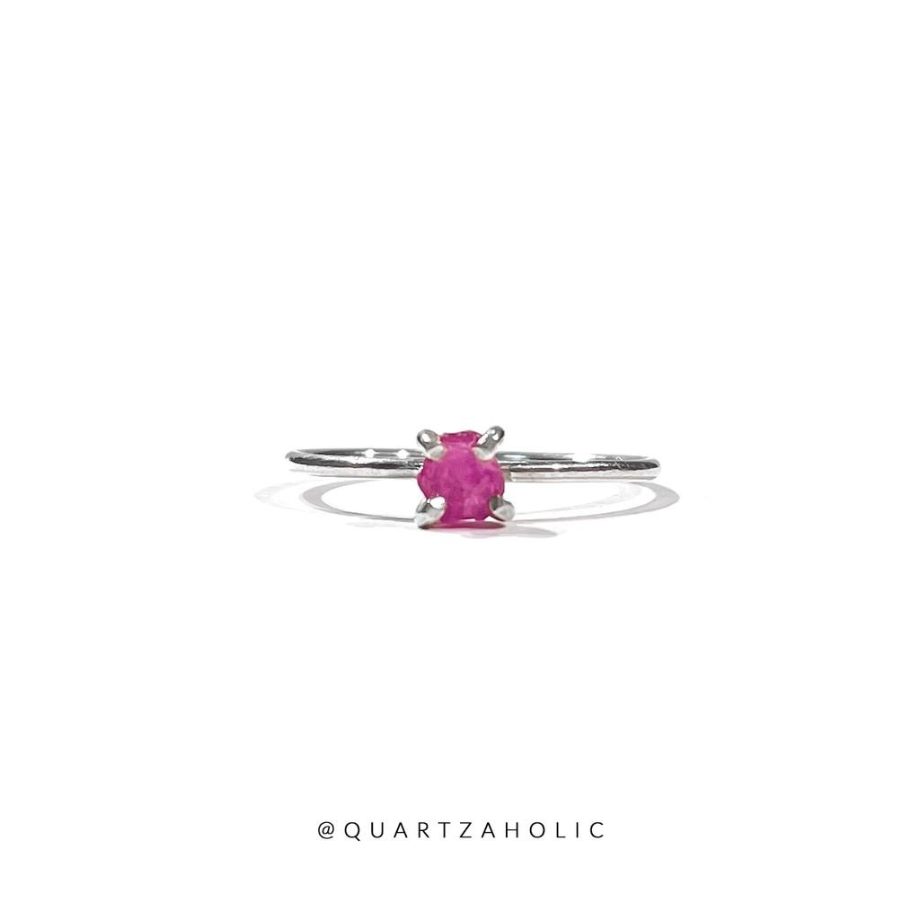 Nhẫn Claws Ruby