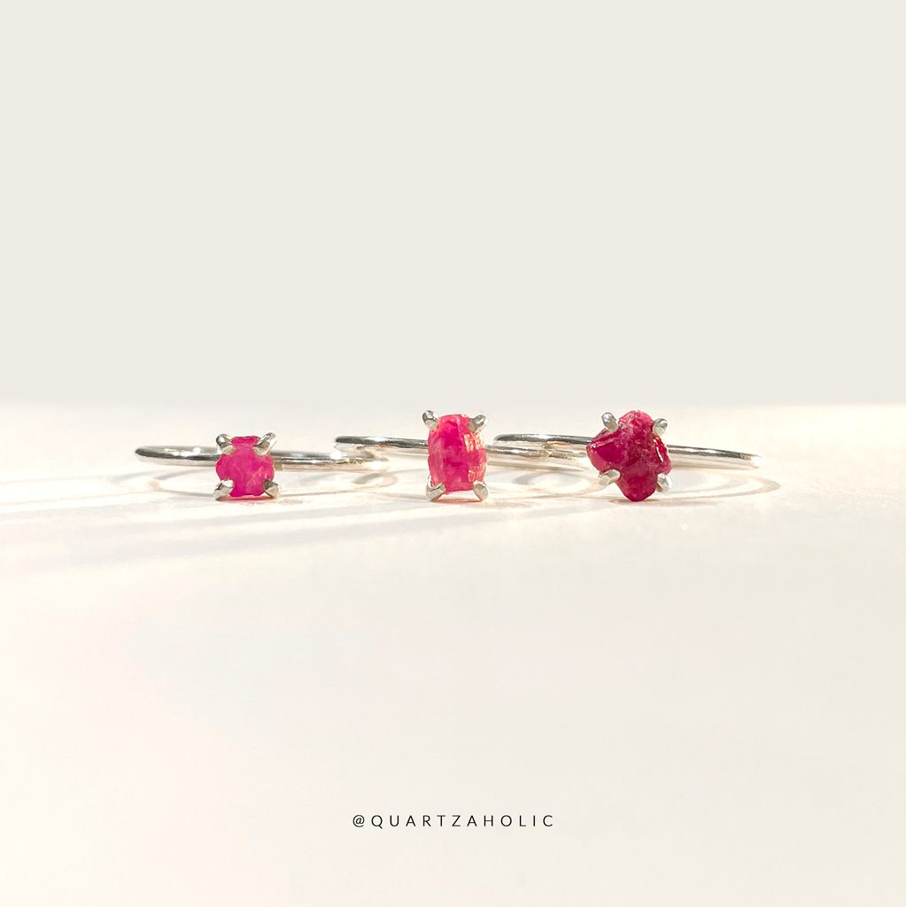 Nhẫn Claws Ruby