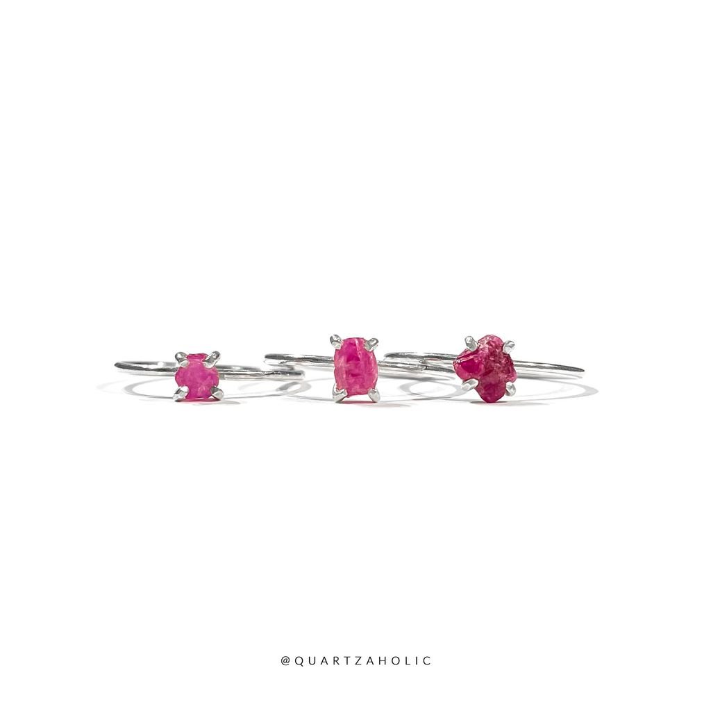 Nhẫn Claws Ruby