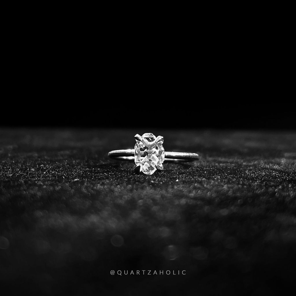 Nhẫn Claws Herkimer Diamond