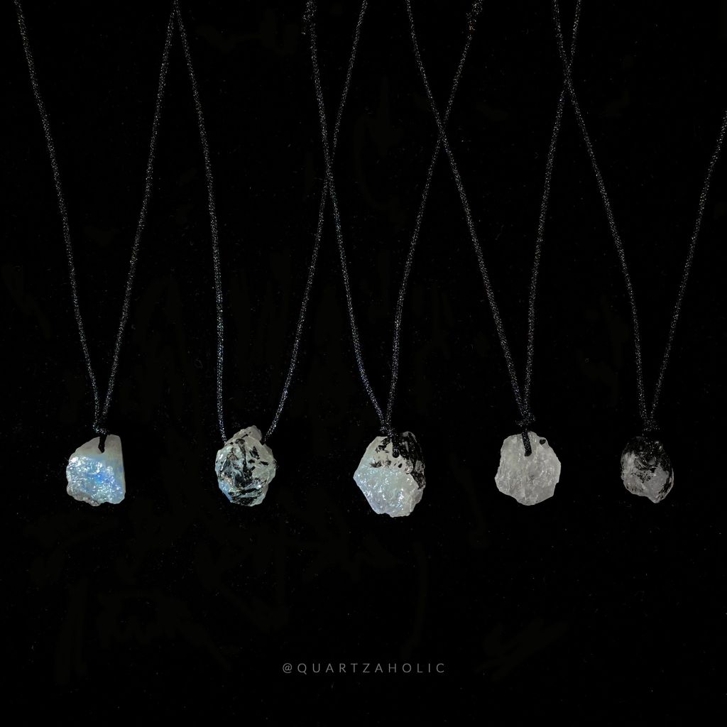 Dây Chuyền Sliding Moonstone