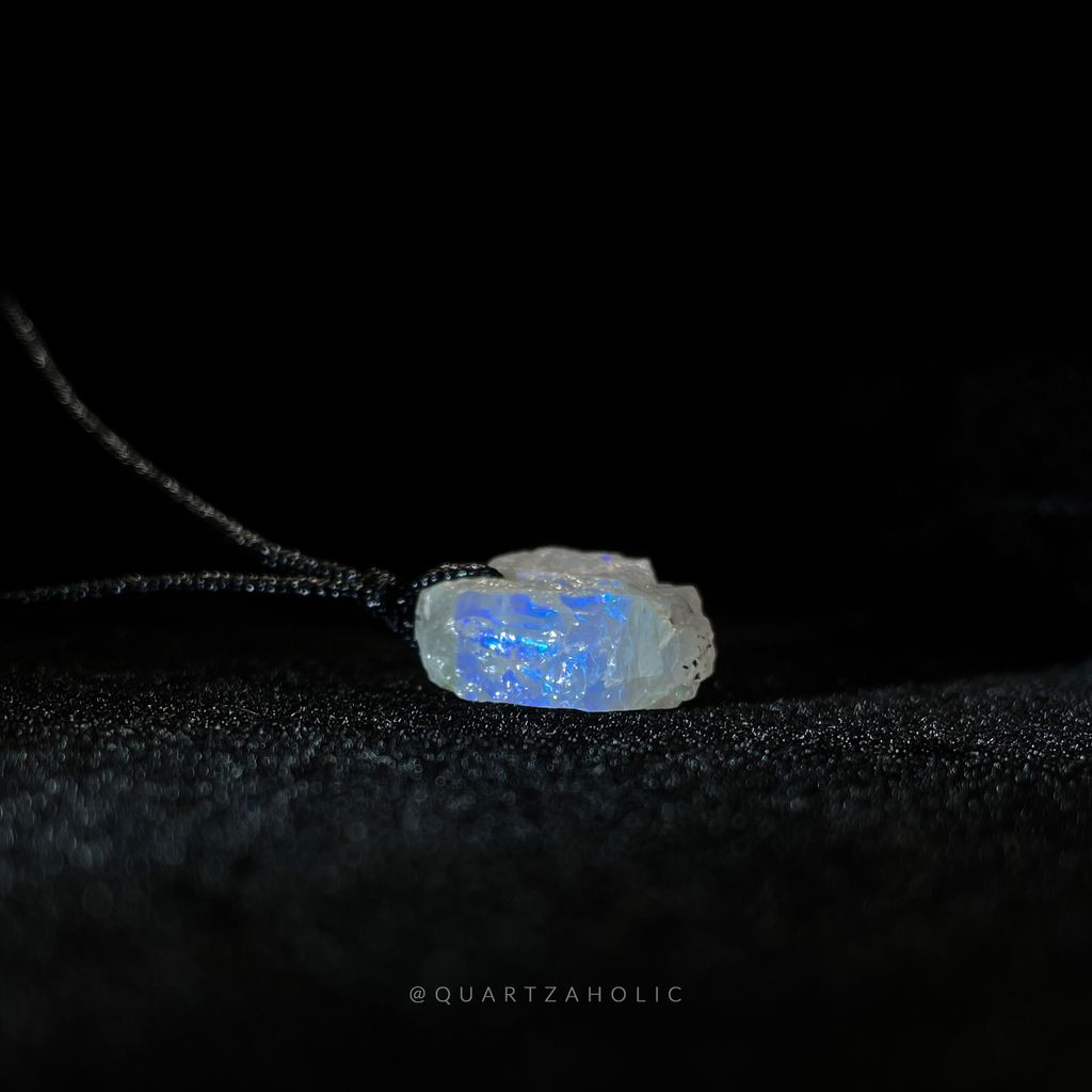 Dây Chuyền Sliding Moonstone