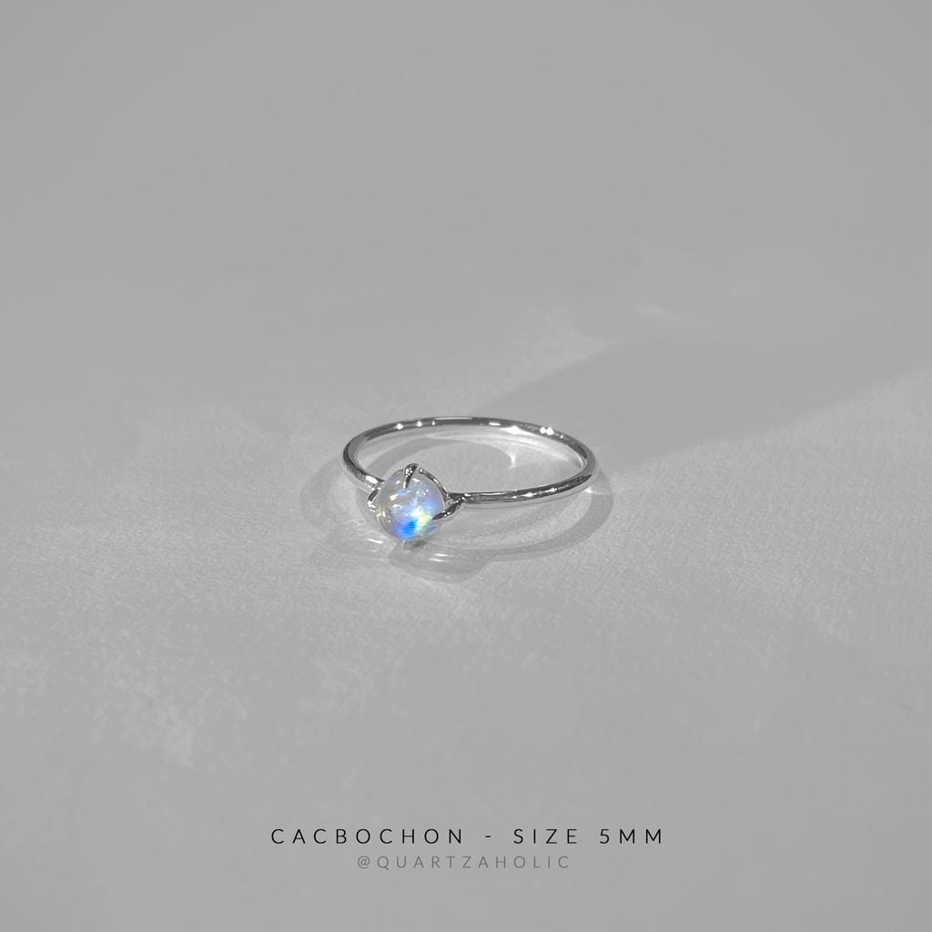 Nhẫn Claws Moonstone
