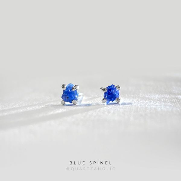  Bông Tai Stud Spinel 