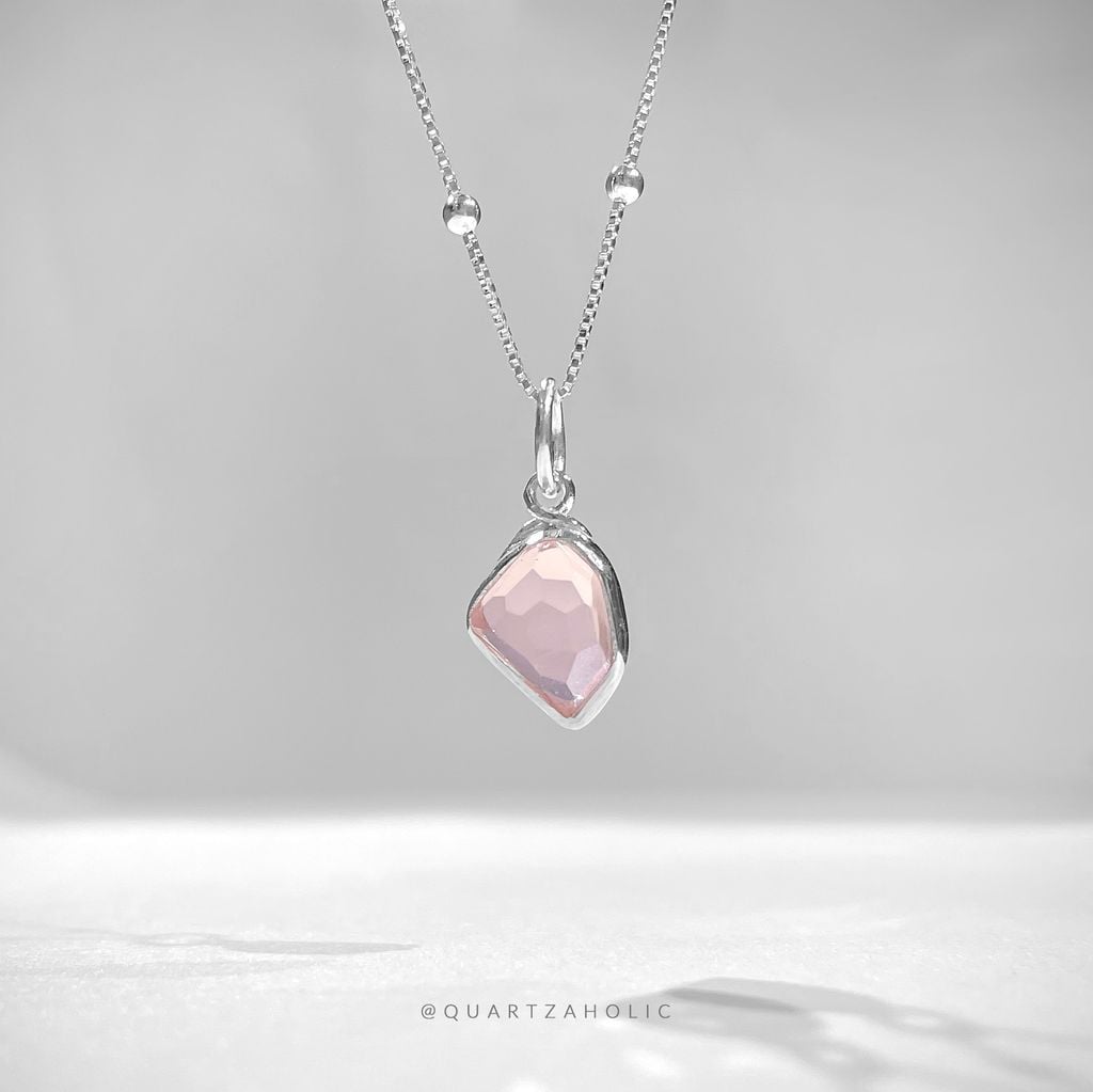 Mặt Dây Freeset Rose Quartz