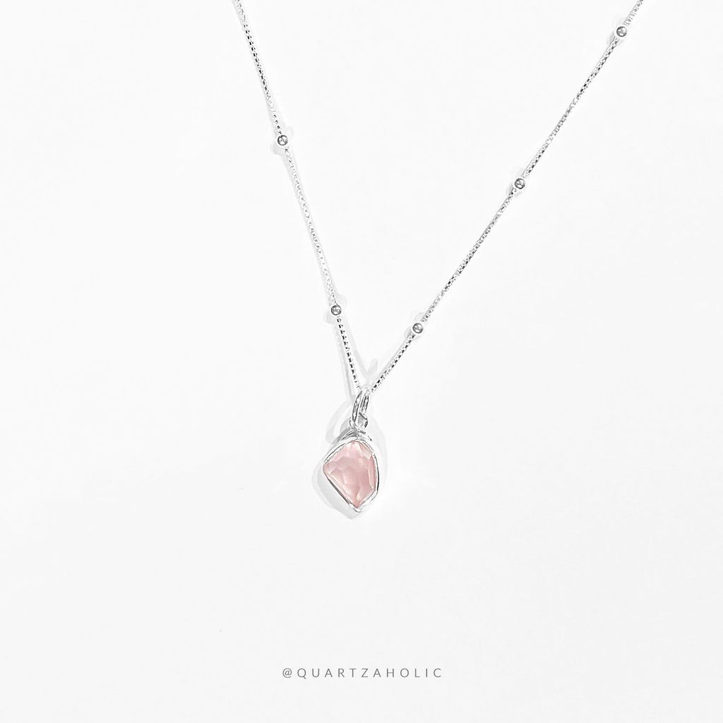 Mặt Dây Freeset Rose Quartz