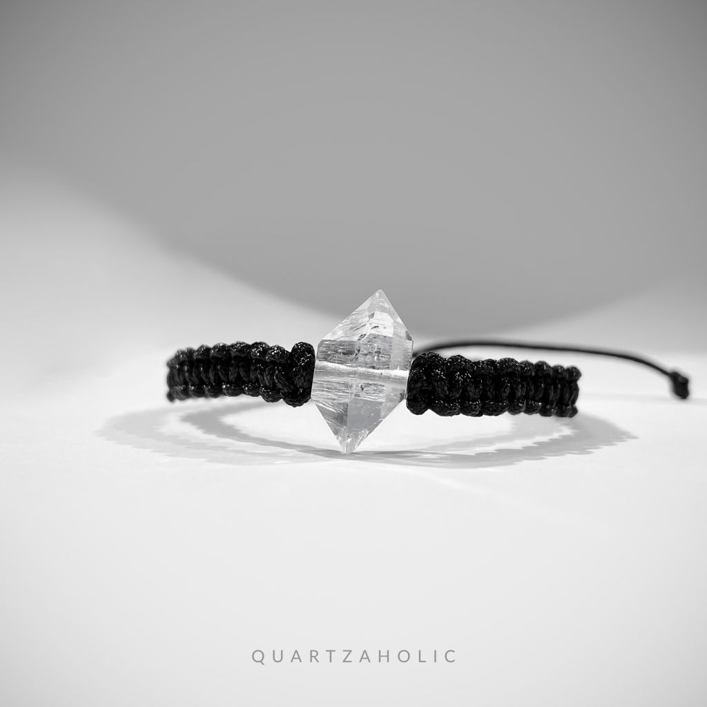 Vòng tay Macrame Tibetan Quartz