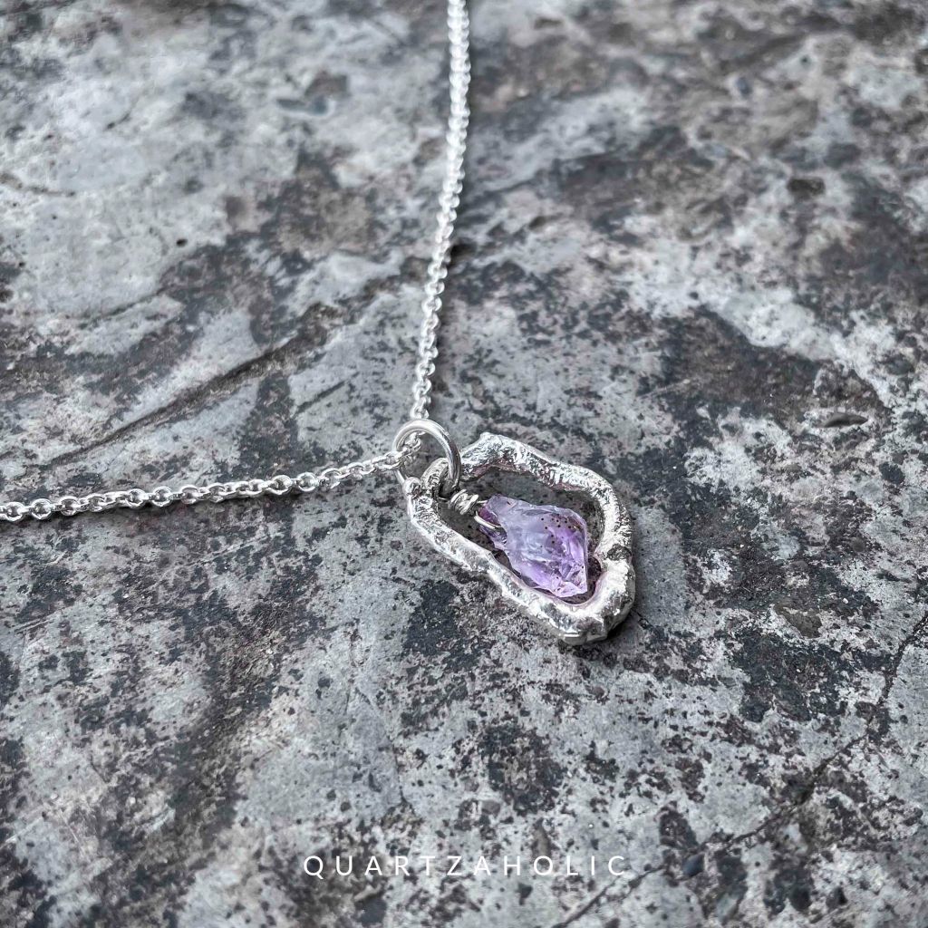 Mặt dây Liquescimus