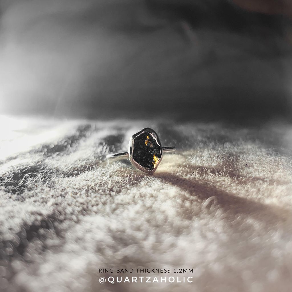 Nhẫn Freeset Indochinite Tektite