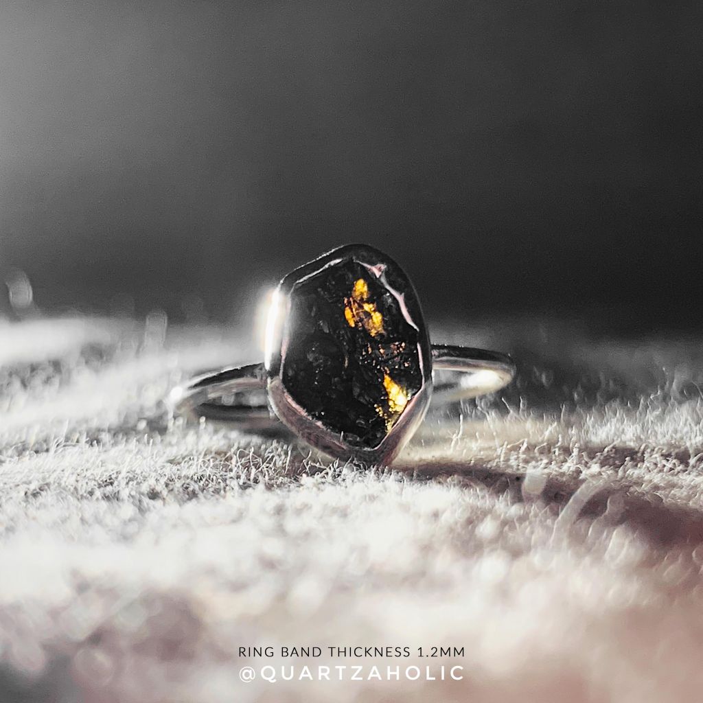 Nhẫn Freeset Indochinite Tektite