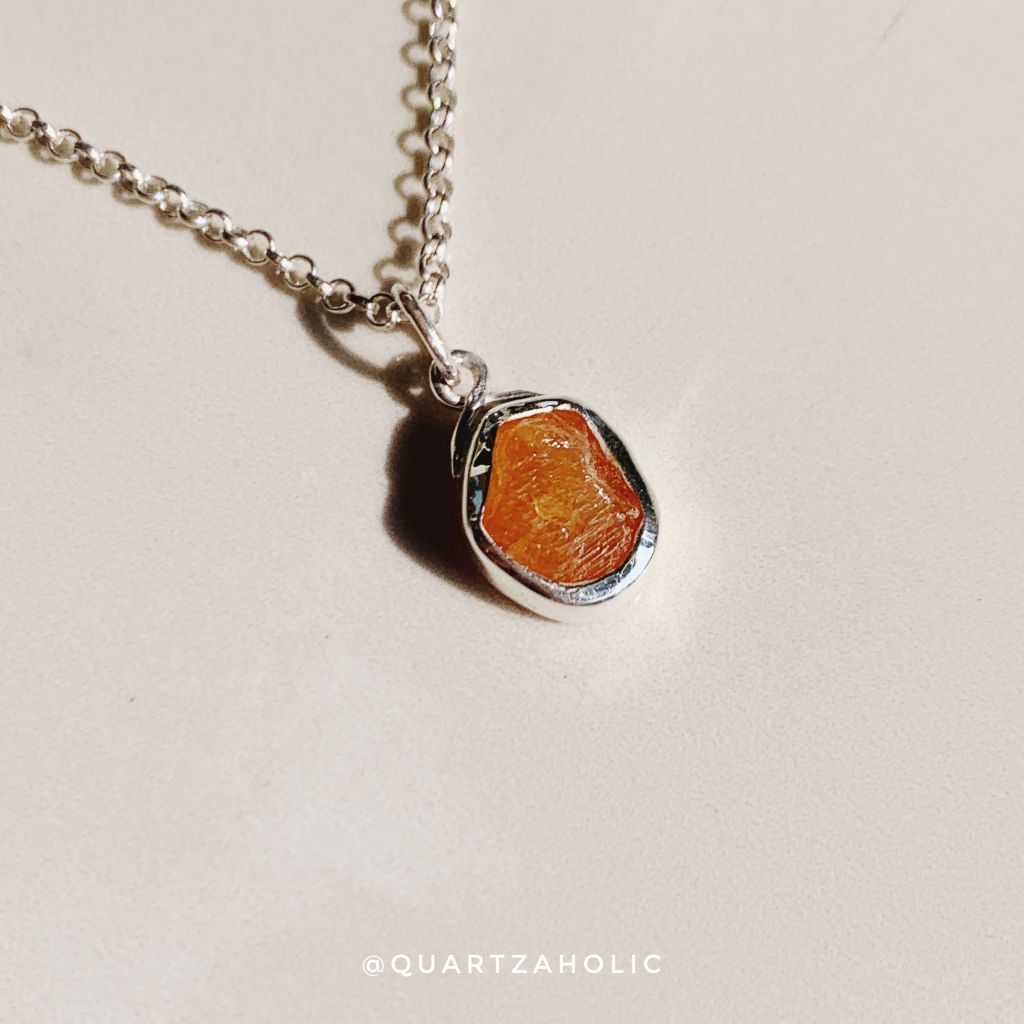 Mặt Dây Freeset Garnet