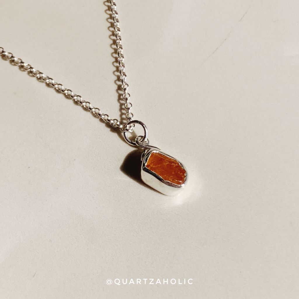 Mặt Dây Freeset Garnet