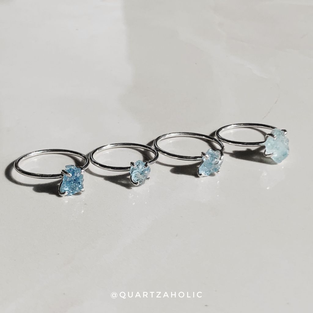 Nhẫn Claws Aquamarine