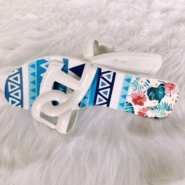 Dép kiểu nữ hoạ tiết nhiều màu