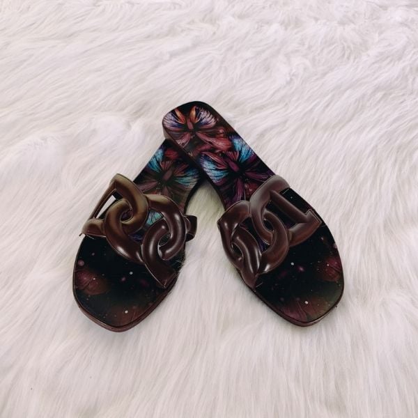 Dép kiểu nữ hoạ tiết nhiều màu