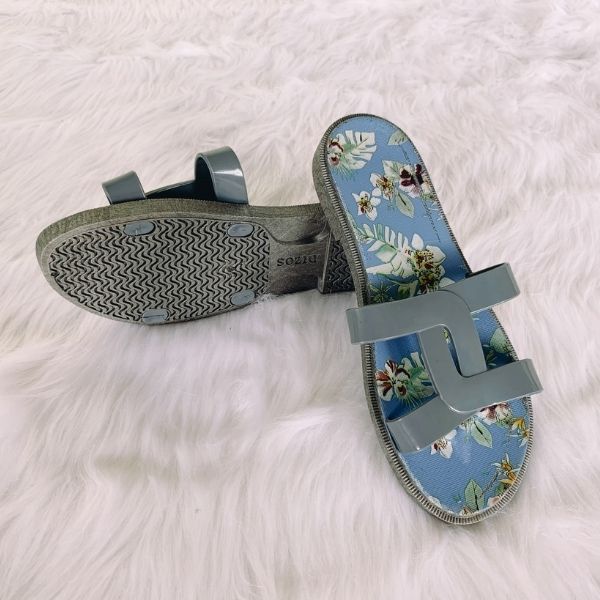 Dép kiểu nữ hoạ tiết nhiều màu