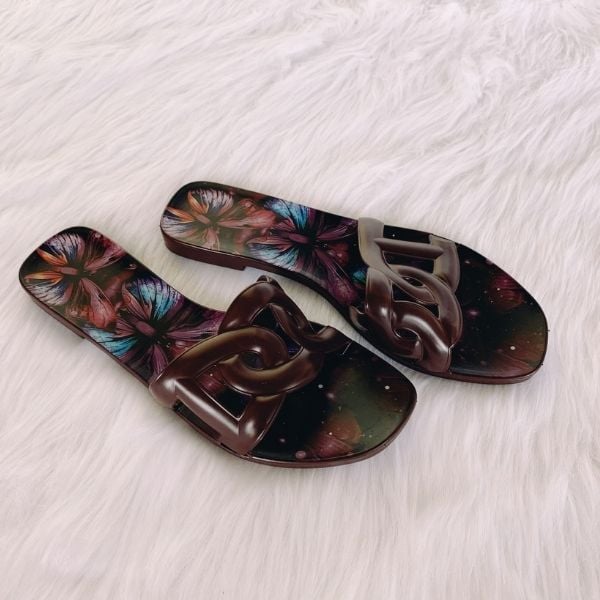 Dép kiểu nữ hoạ tiết nhiều màu