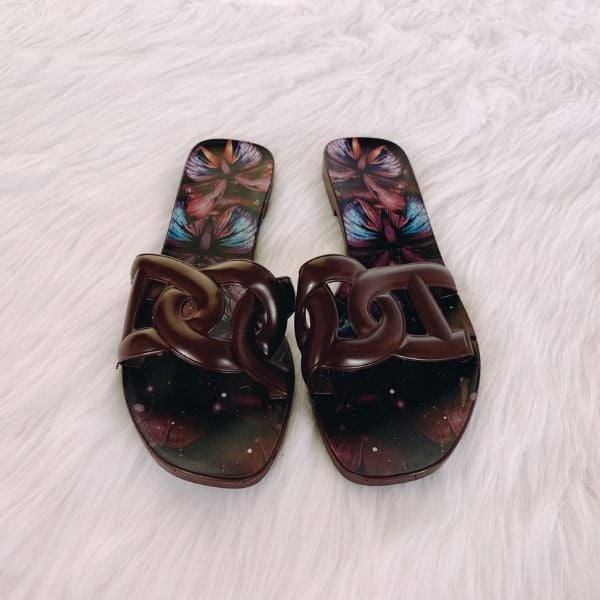 Dép kiểu nữ hoạ tiết nhiều màu