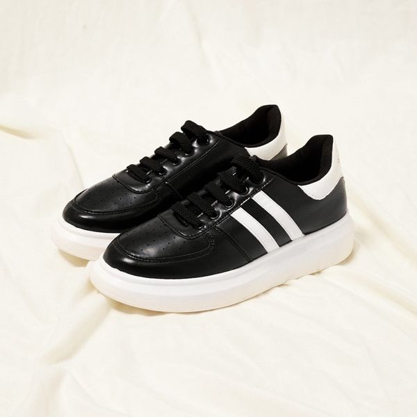 Giày tăng chiều cao nữ DIZOS - Da mềm mịn chống nhăn móp - Việt Thắng