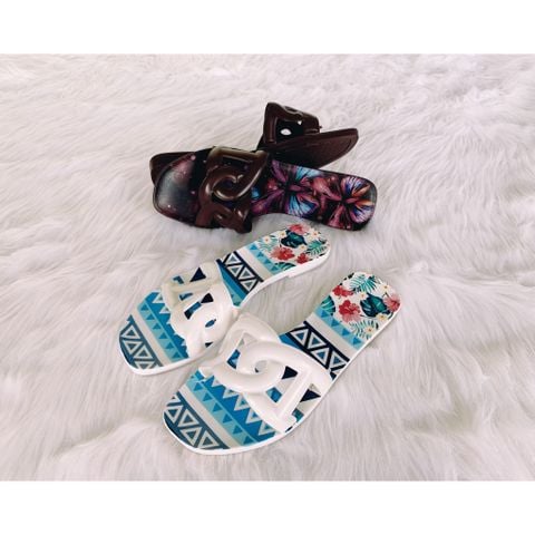 Dép kiểu nữ hoạ tiết nhiều màu