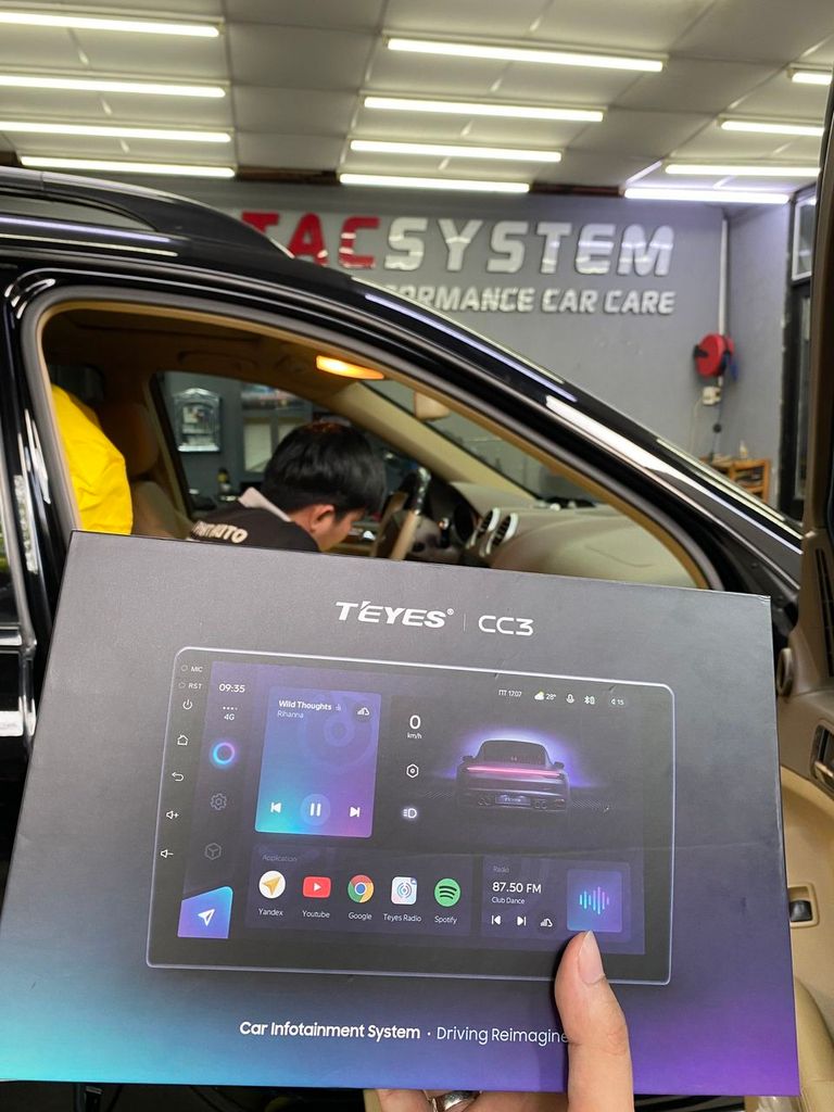 Lắp đặt màn hình ô tô chính hãng  | Carcare SaiGon