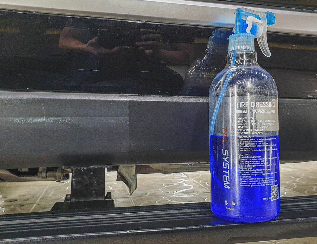 Dung dịch dưỡng bóng lốp Tacsystem Tire Dressing