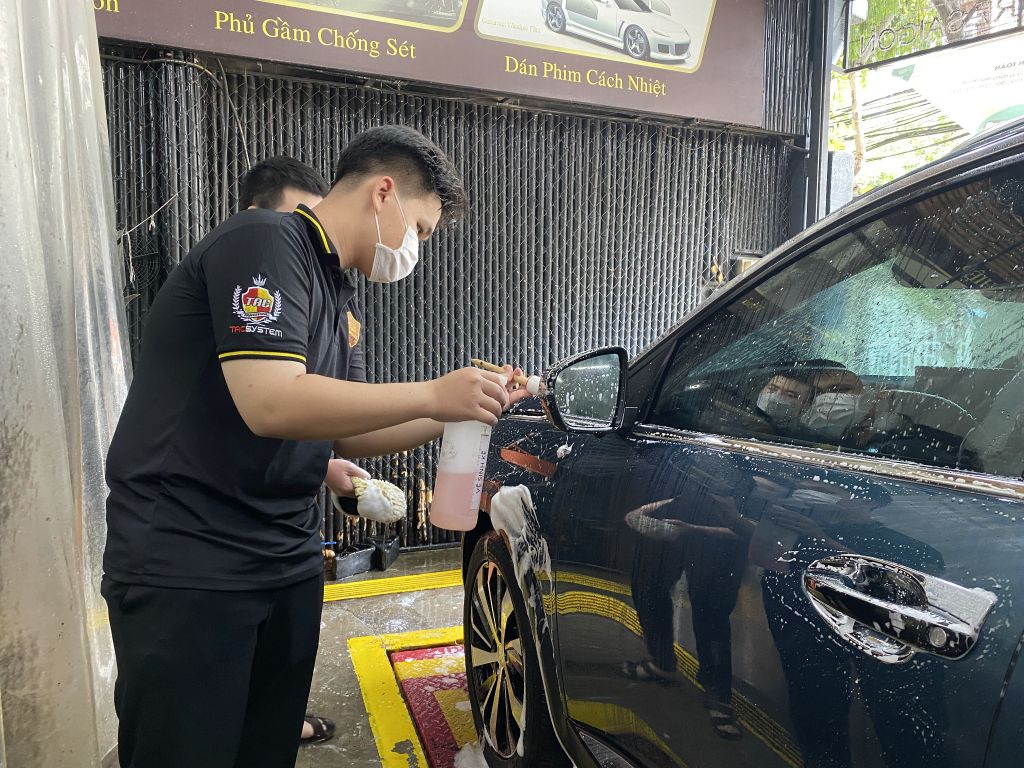 Rửa xe tiêu chuẩn | Carcare SaiGon