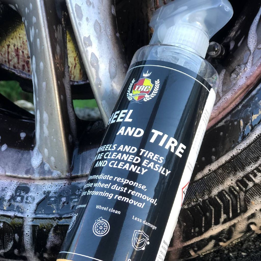 Dung dịch vệ sinh lốp WHEEL AND TIRE 500ml