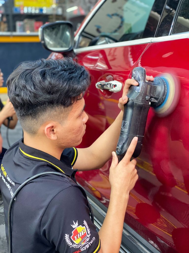 Đánh bóng, hiệu chỉnh sơn và phủ Sealant bảo vệ sơn xe (Paint Correction) | Carcare SaiGon