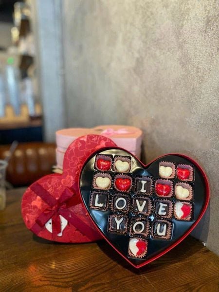 Hộp Chocolate I Love You