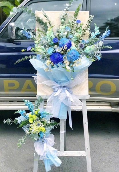 Kệ Hoa Hưng Thịnh