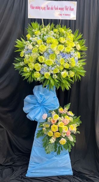 Hoa Hồng:  Kệ Hoa Khai Trương Đại Cát - HCM57 