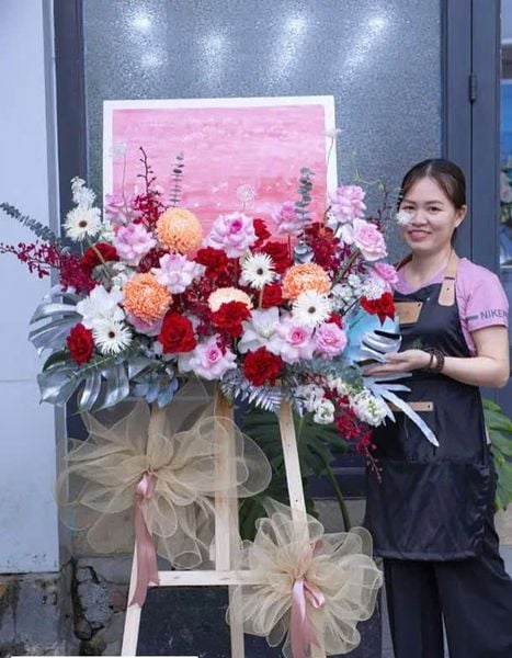 Kệ Hoa Cổ Điển - TH05