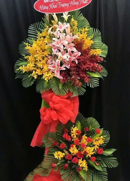 Kệ Hoa Màu Của Nắng