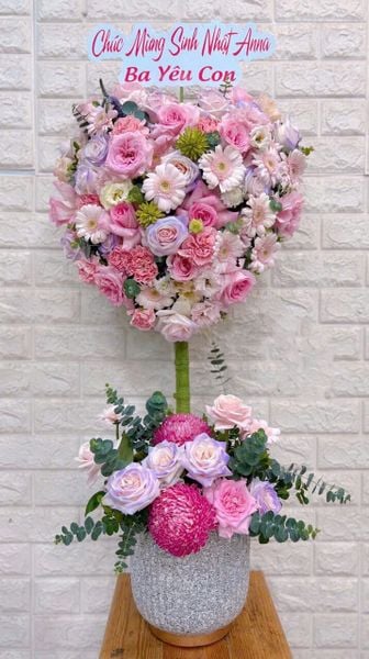 Bình Hoa Trái Tim Thiết Kế Tone Hồng