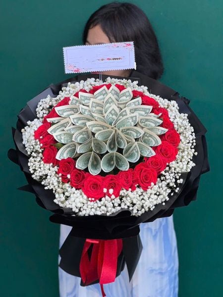 Mẫu Hoa Tươi Màu Xanh: Bó Hoa Tiền 20 tờ x 2$