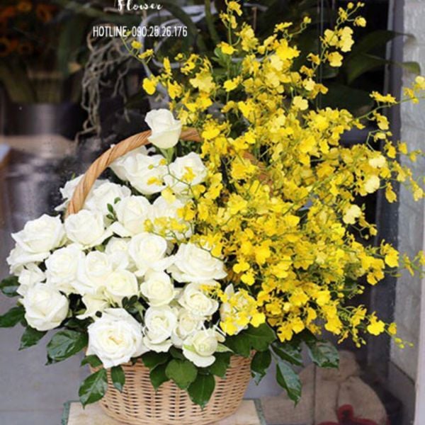  Giỏ Hoa Hồng Trắng Mix - GHV08 - Giỏ hoa tươi 