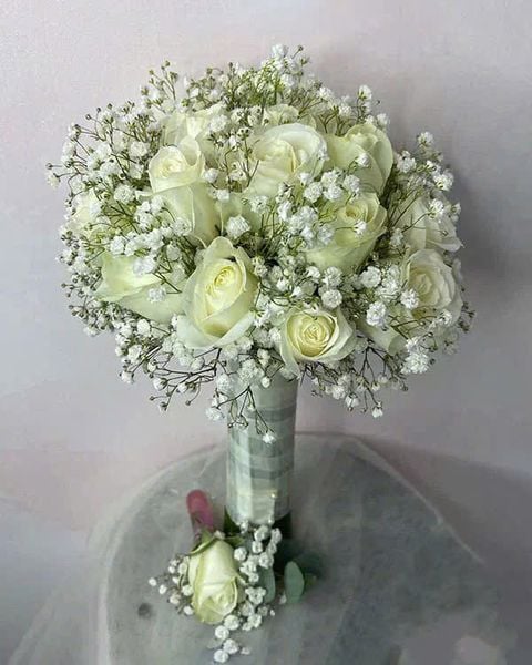 Bó Hoa Cưới Cầm Tay Cô Dâu Thanh Khiết - HC67