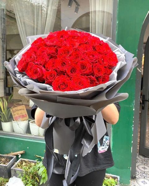 Bó Hoa Hồng Đỏ Enigma