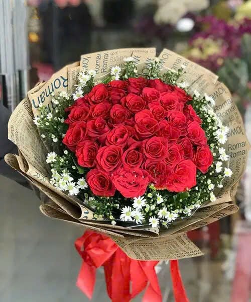 Bó Hoa Hồng Đỏ Tình Yêu Ấm Áp - HBT30