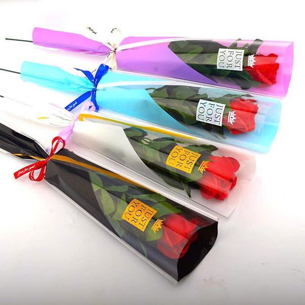 Mẫu Hoa Tươi Màu Đỏ dành cho tình yêu nồng cháy, niềm đam mê: bo-hoa-hong-do-hbd66