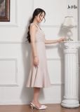 ĐẦM BODY MÀU KEM LA MỘC, LỤA CREP KOREA, CỔ VUÔNG, ĐUÔI CÁ
