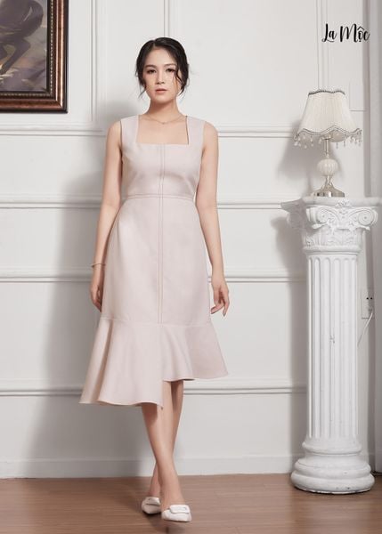 ĐẦM BODY MÀU KEM Maxivic, LỤA CREP KOREA, CỔ VUÔNG, ĐUÔI CÁ