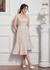ĐẦM BODY MÀU KEM LA MỘC, LỤA CREP KOREA, CỔ VUÔNG, ĐUÔI CÁ