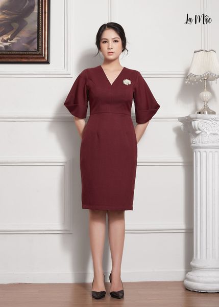 ĐẦM BODY MÀU ĐỎ MAXIVIC, LỤA CREP KOREA, CỔ TIM, TAY LỬNG