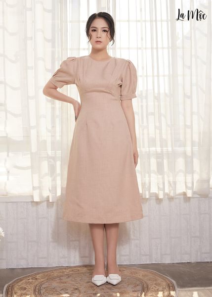 ĐẦM ÔM NÂU NHẠT LA MỘC, LỤA CREP KOREA, CỔ TRÒN, TAY PHỒNG