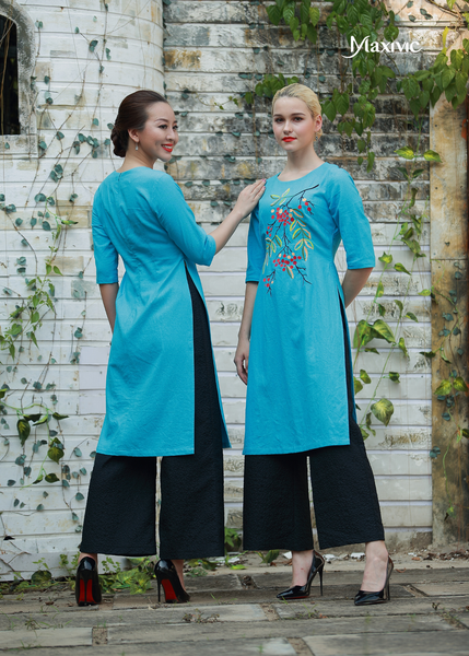 ÁO DÀI LINEN XANH BIỂN THÊU HOẠ TIẾT HOA